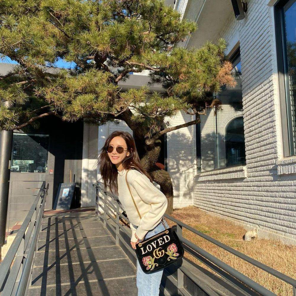 Kim Jung Ah (instagram.com/jjung_a_kim)