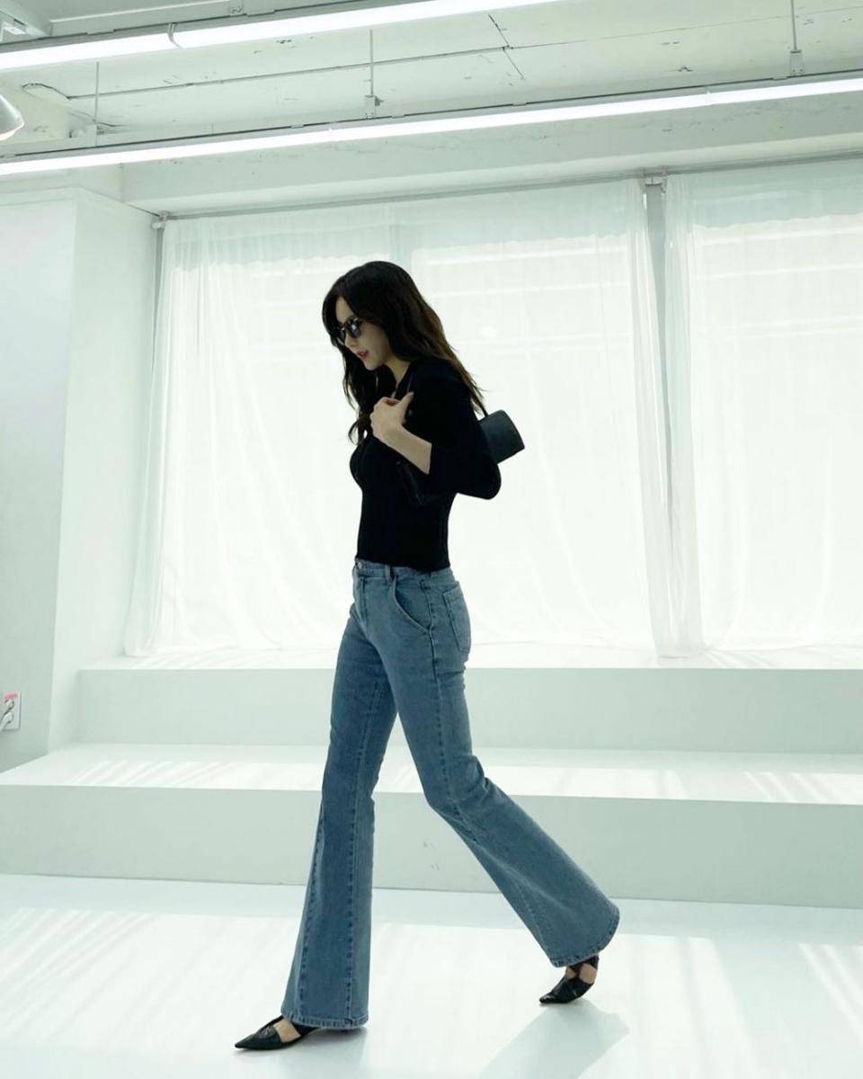 Kim Jung Ah (instagram.com/jjung_a_kim)