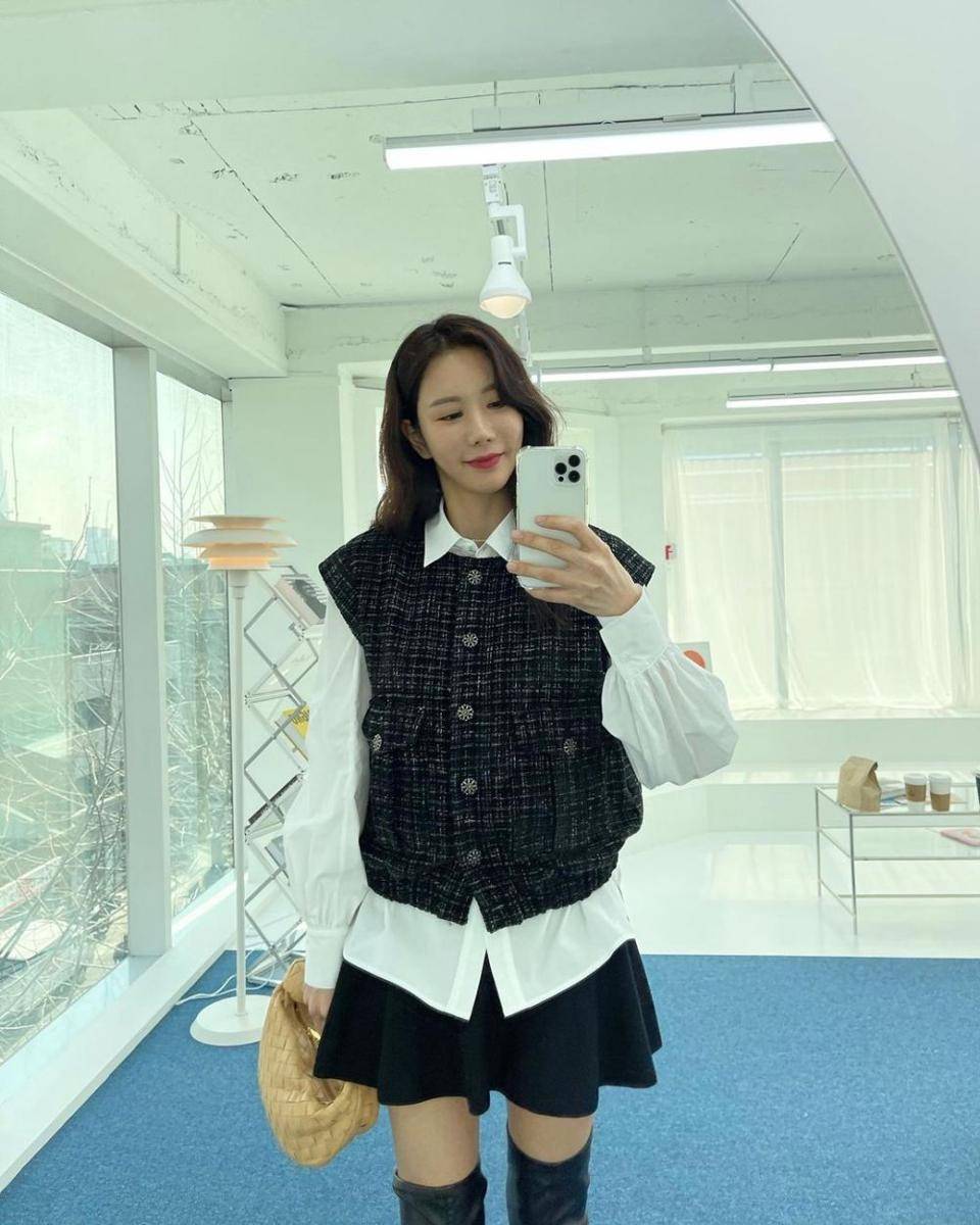 Kim Jung Ah (instagram.com/jjung_a_kim)
