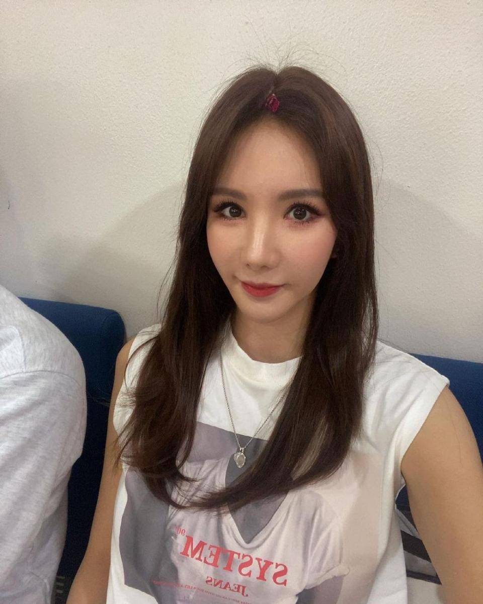 Kim Jung Ah (instagram.com/jjung_a_kim)