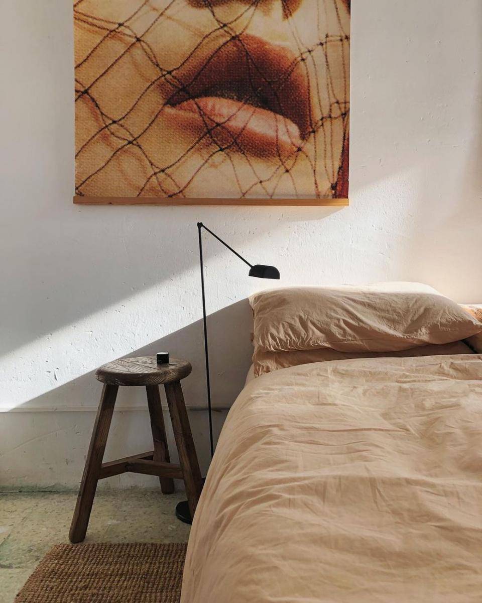 Stool (instagram.com/andrewopenhouse)