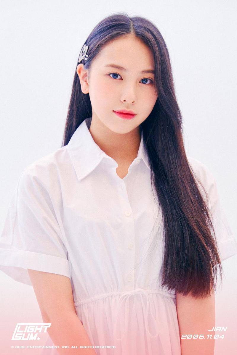 Jian LIGHTSUM (twitter.com/CUBE_LIGHTSUM)