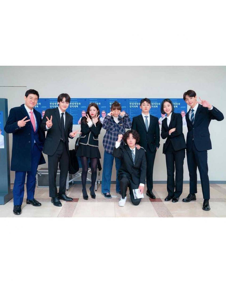 Pemain KDrama Law School (Instagram.com/k.kboem)