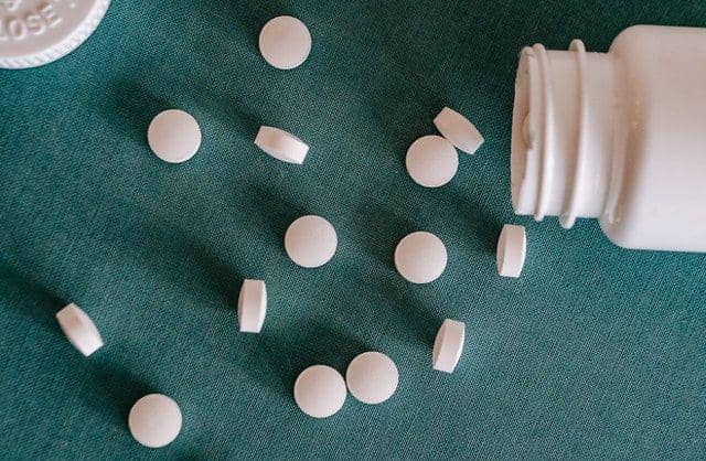 ilustrasi obat antibiotik (pexels.com/Alex Green)