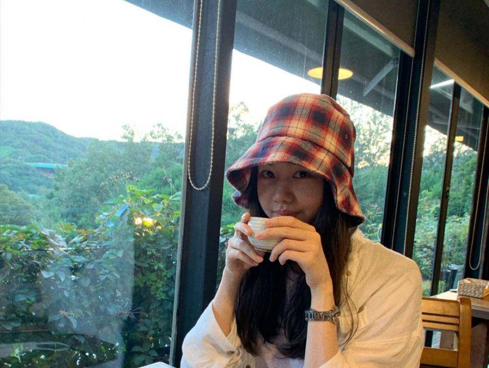 Kim Ye Won (instagram.com/__kimyewon)