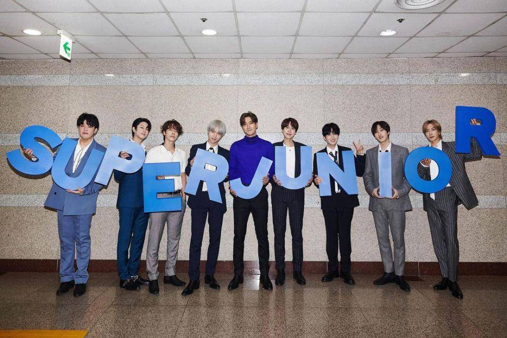 Super Junior (instagram.com/leedonghae/)