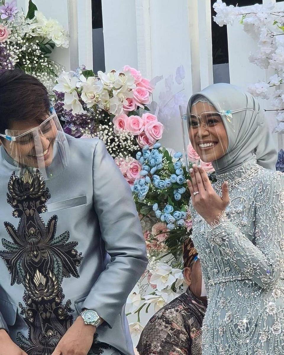 Lesti Kejora dan Rizky Billar (instagram.com/stream_entertainment)