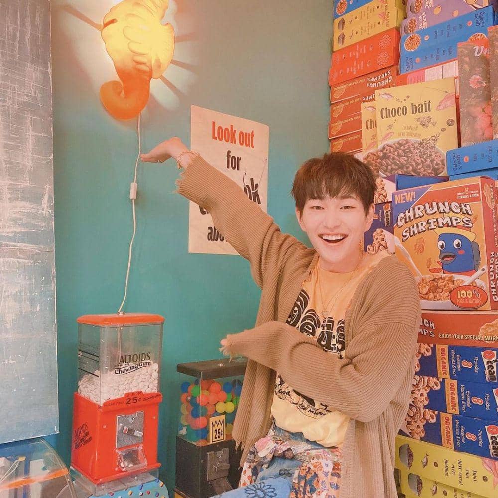 Onew SHINee (instagram/dlstmxkakwldrl)