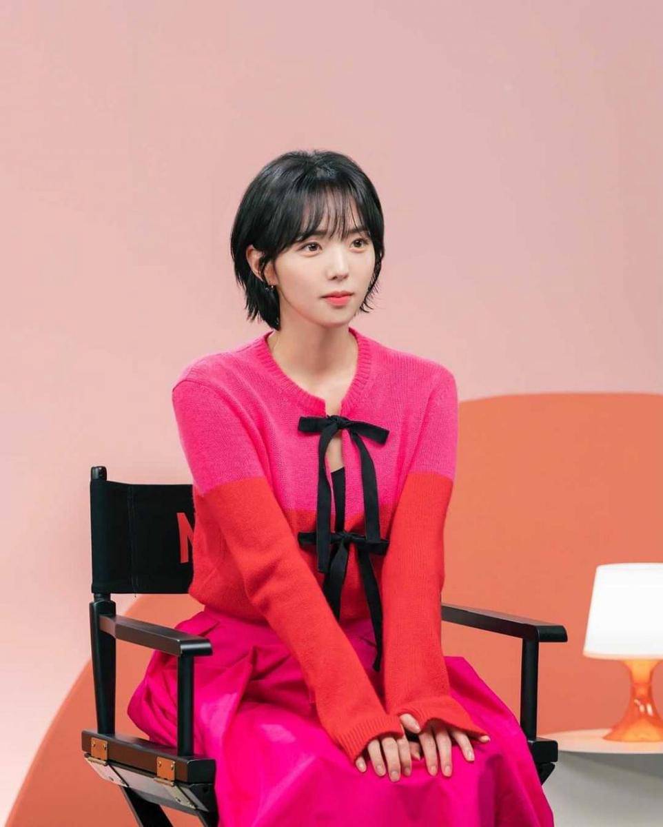 Chae Soo Bin (instagram.com/soobinms)