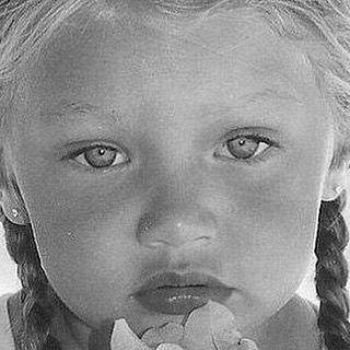 potret masa kecil Gigi Hadid (intagram.com/gigihadi)