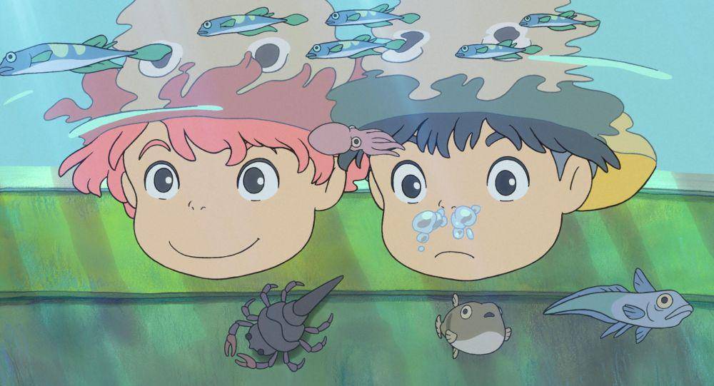 Ponyo dan Sosuke mengintip ke dalam air (dok. Studio Ghibli via ghibli.jp)