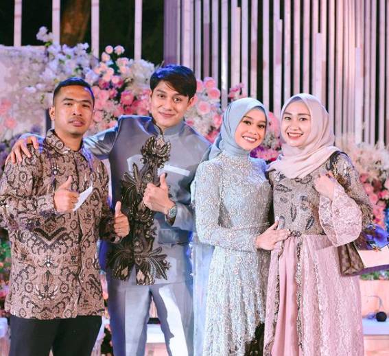 Tamu undangan lamaran Lesti dan Billar (septiasiregar17)