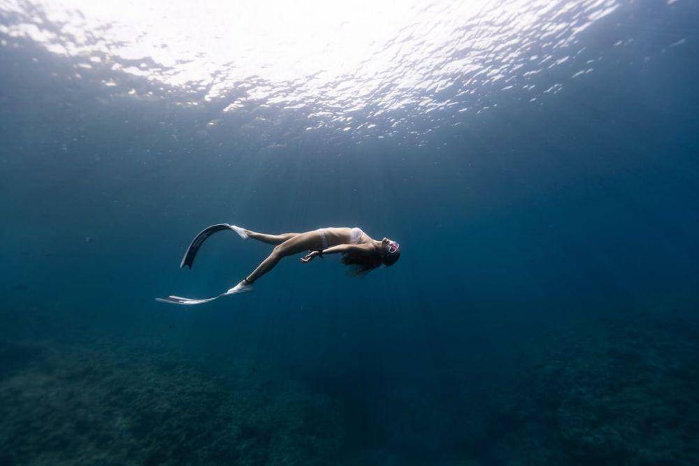 Ilustrasi berenang (pexels.com/eric chen)
