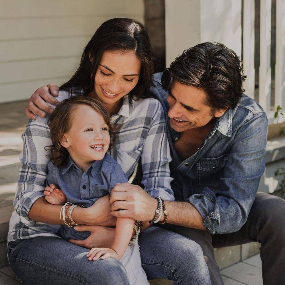 Billy Stamos, Caitlin McHugh, John Stamos (instagram.com/johnstamos)