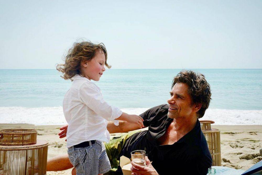 Billy Stamos, John Stamos (instagram.com/caitlinskybound)