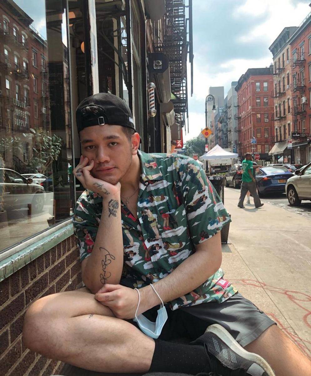 Potret gagah Jethro Armand (Instagram.com/jethro.armand)