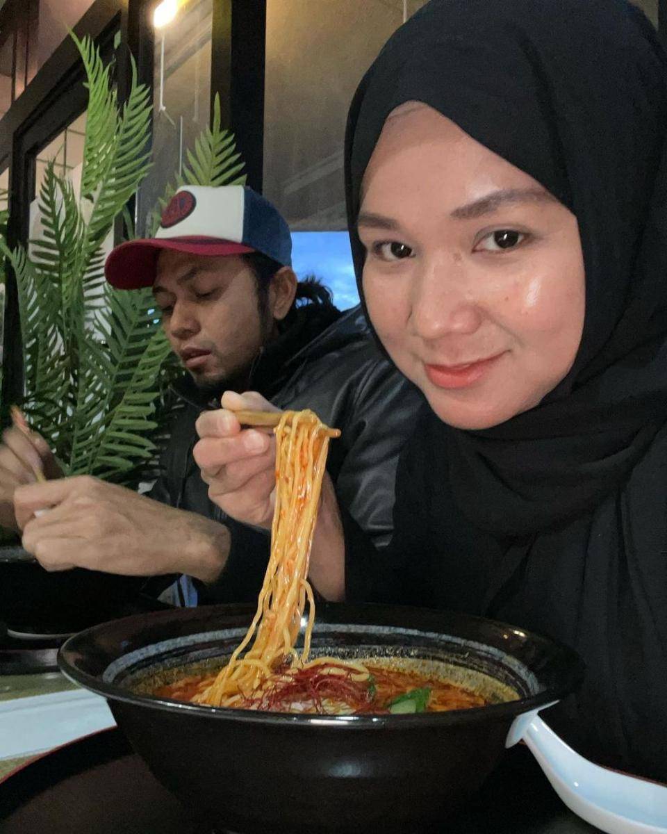 Nova Pratiwi (instagram.com/nova.pratiwi.39)