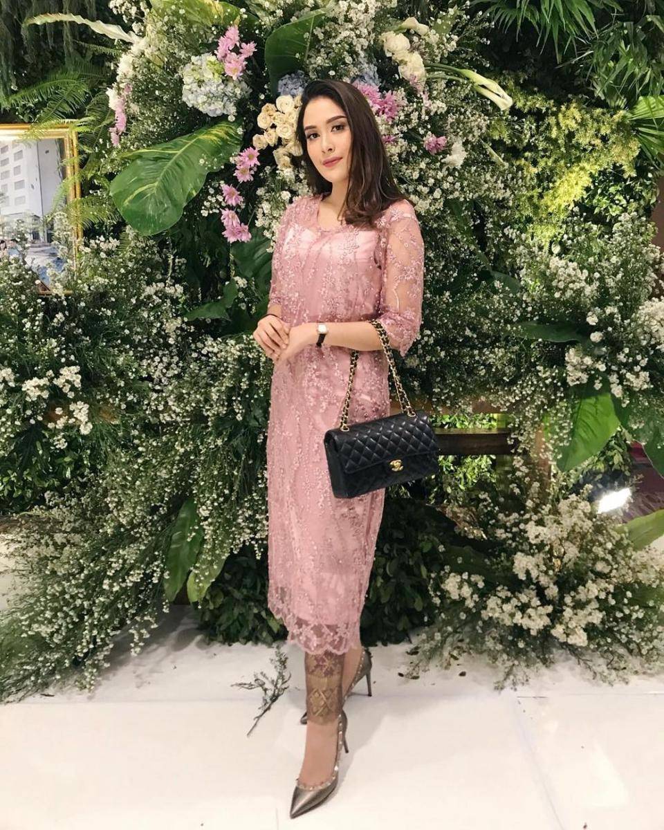 Andania Suri (instagram.com/andsur18)