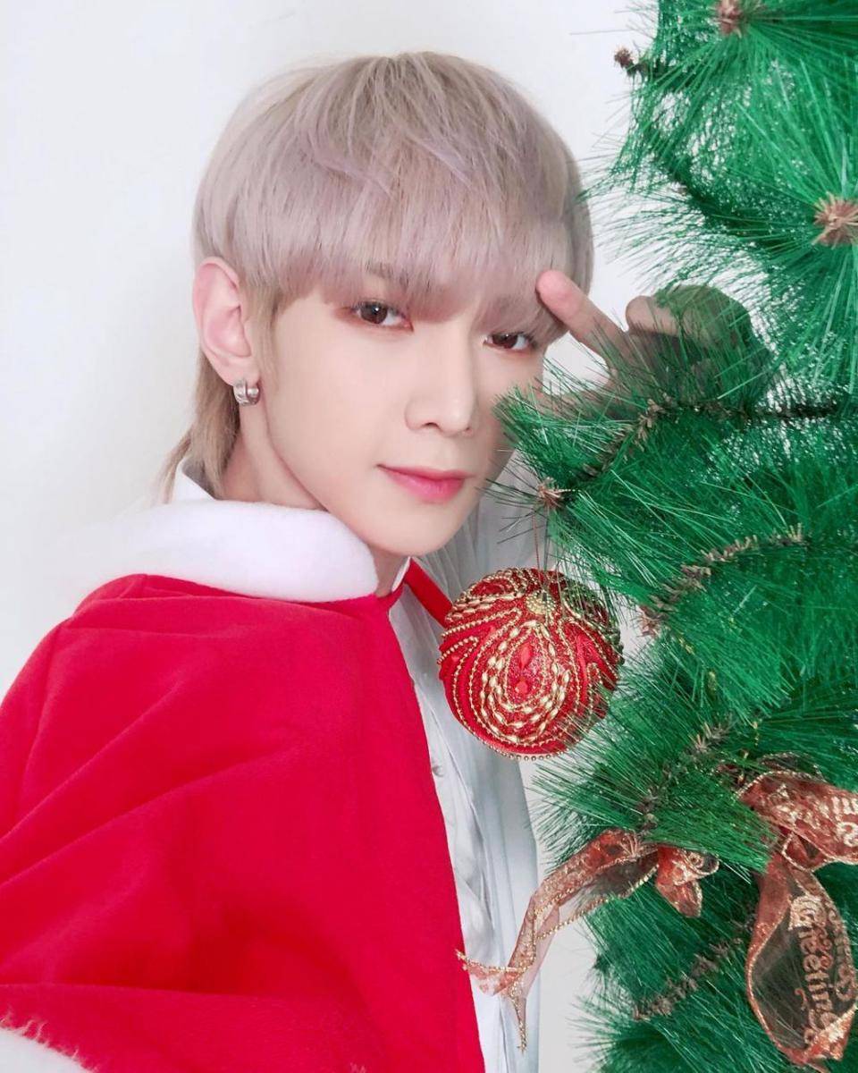 Yeosang ATEEZ (instagram.com/ateez_official_)