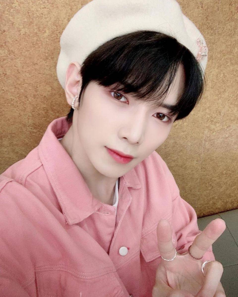 Yeosang ATEEZ (instagram.com/ateez_official_)