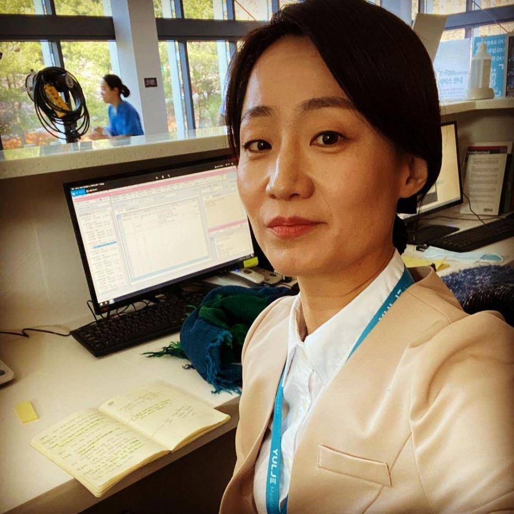 Kim Soo Jin di drama Hospital Playlist (instagram.com/bricolage74)