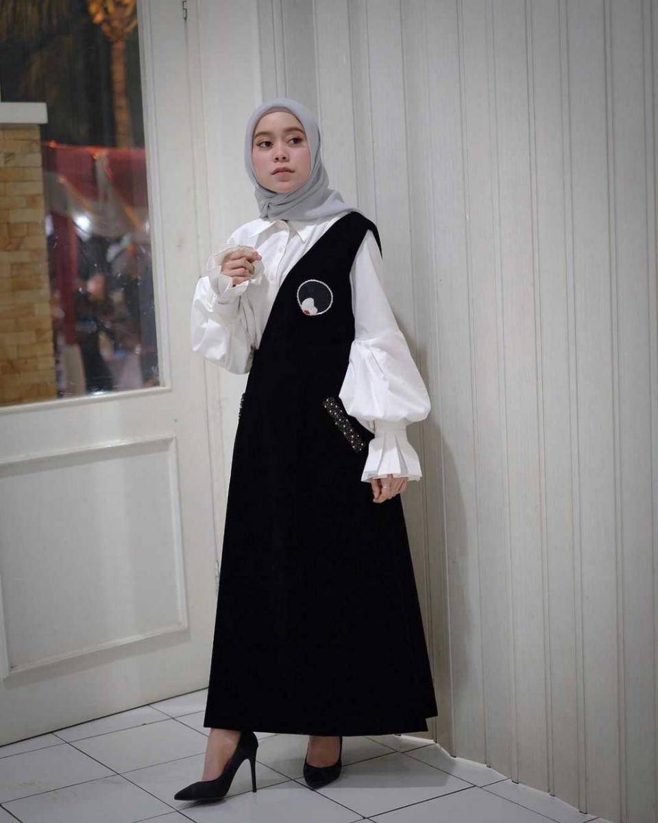 Lesty Kejora kenakan dress. (instagram.com/Lestykejora)