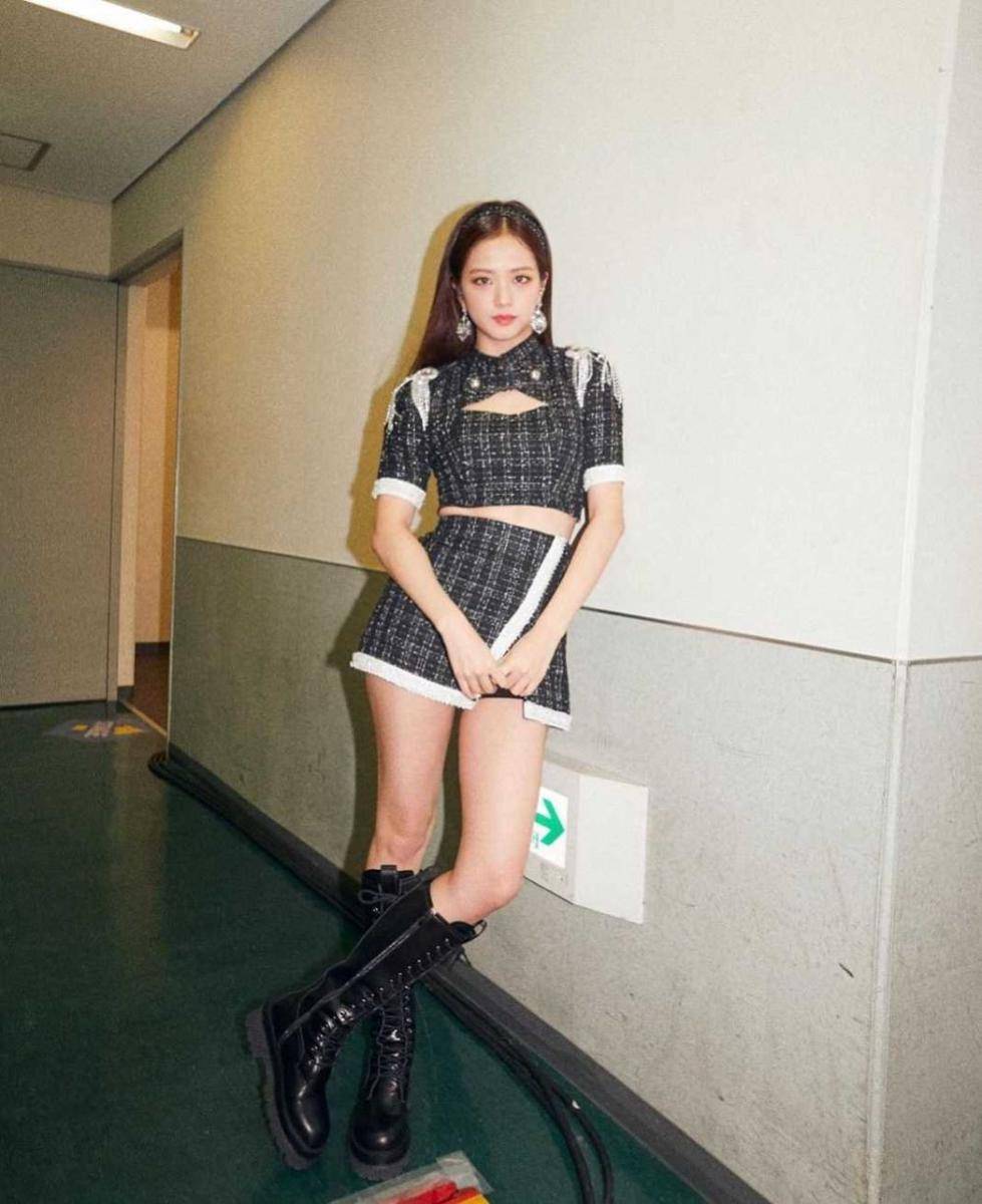 Jisoo BLACKPINK (instagram.com/sooyaaa__)