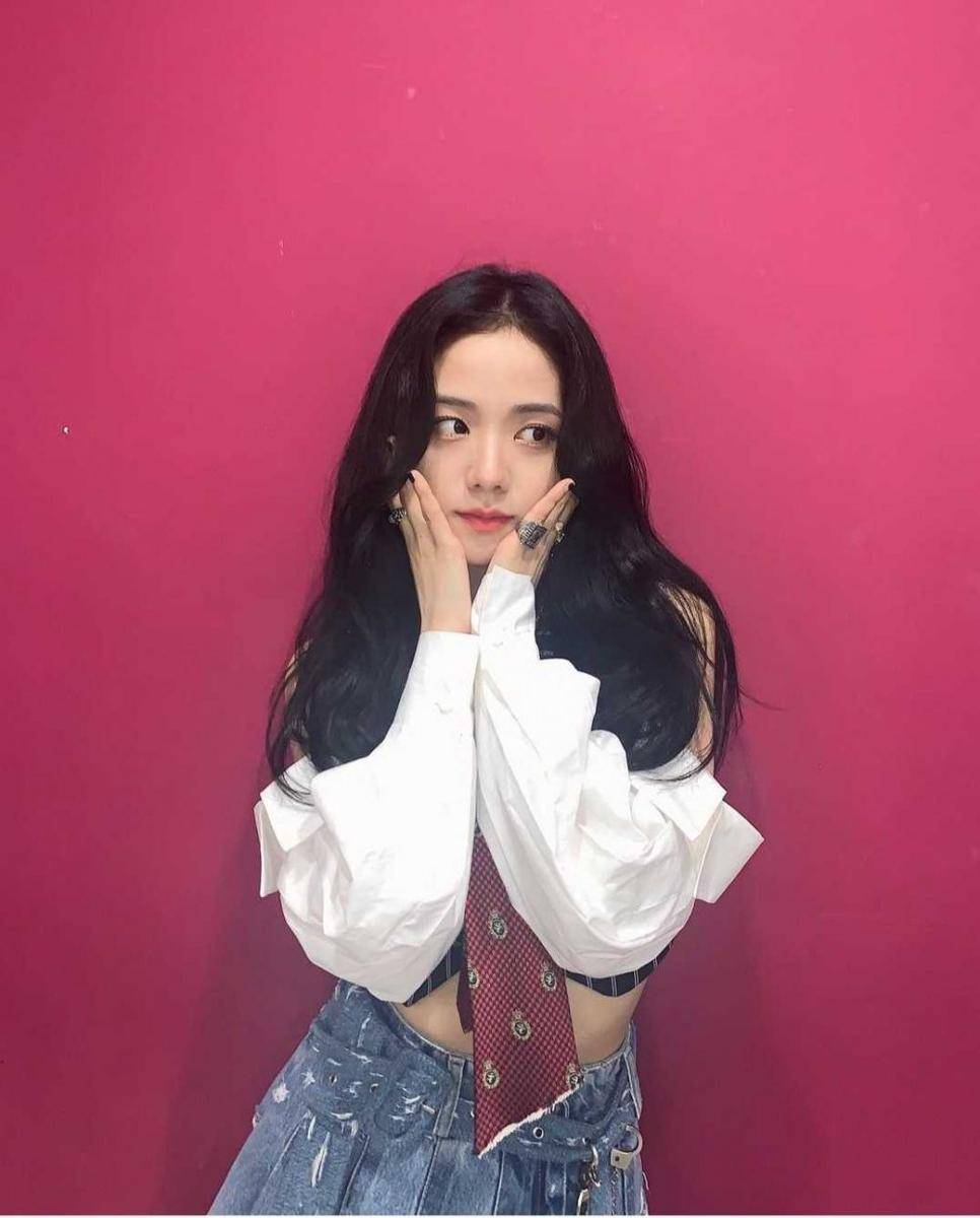 Jisoo BLACKPINK (instagram.com/sooyaaa__)