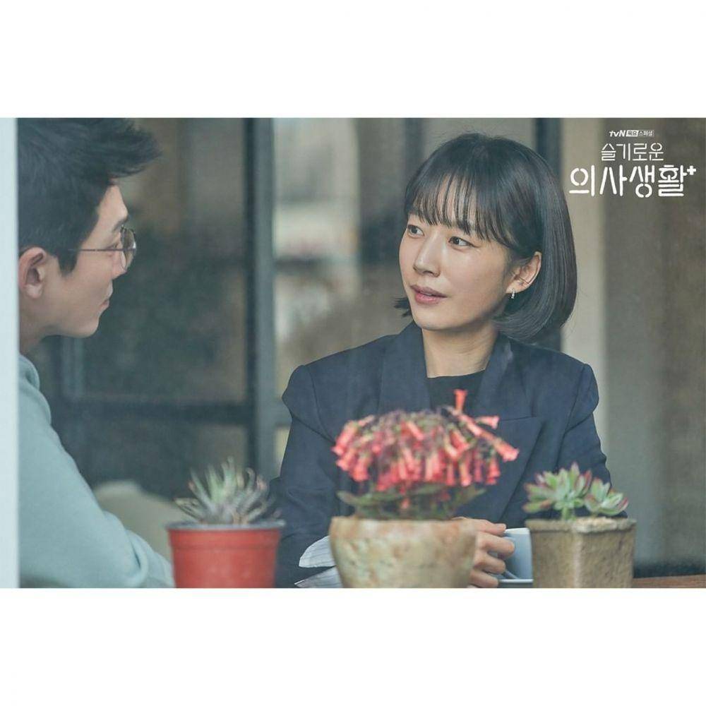 Kwak Sun Young di drama Hospital Playlist (instagram.com/hospitalplaylist_official)