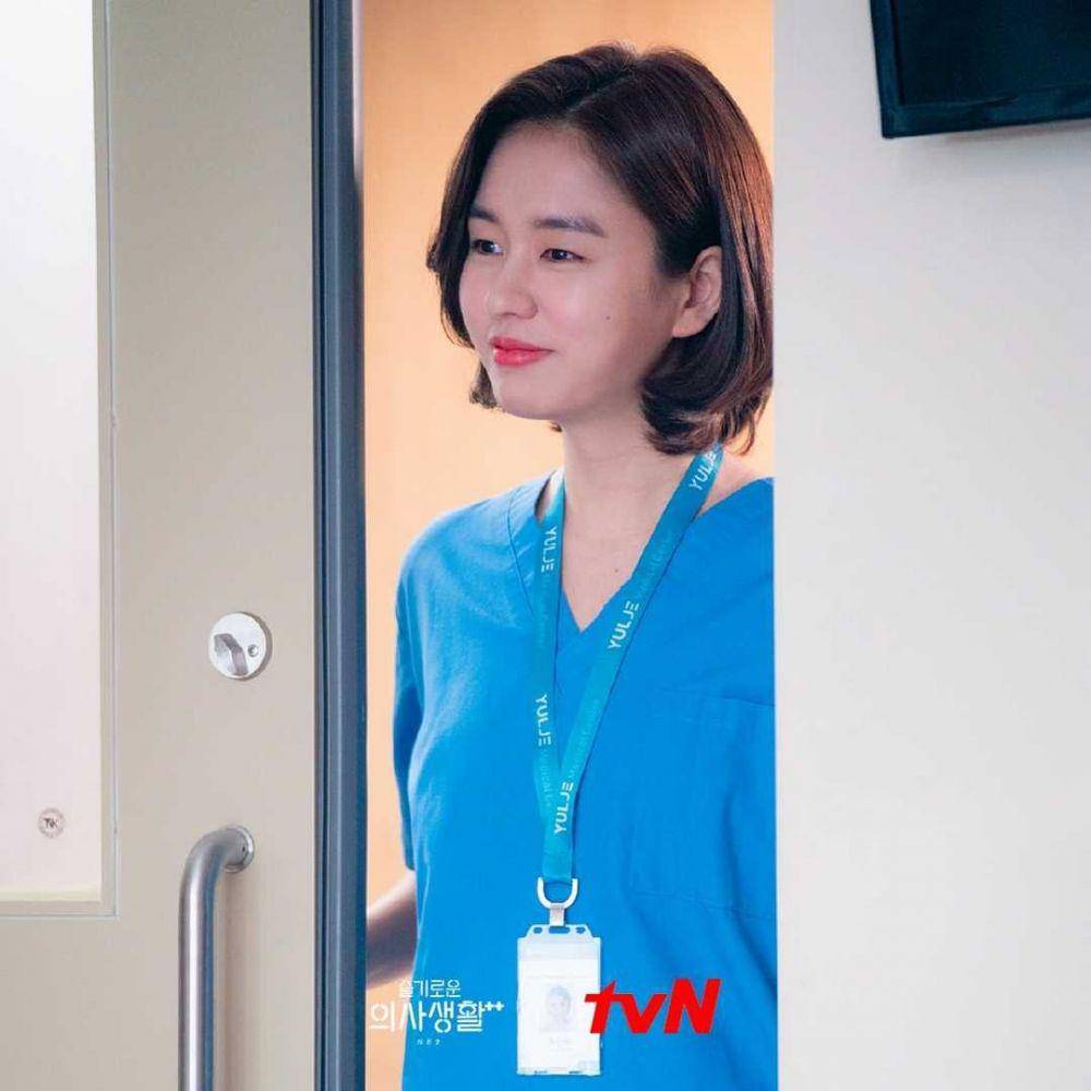 Ahn Eun Jin di Hospital Playlist 2 (instagram.com/tvndrama.official)