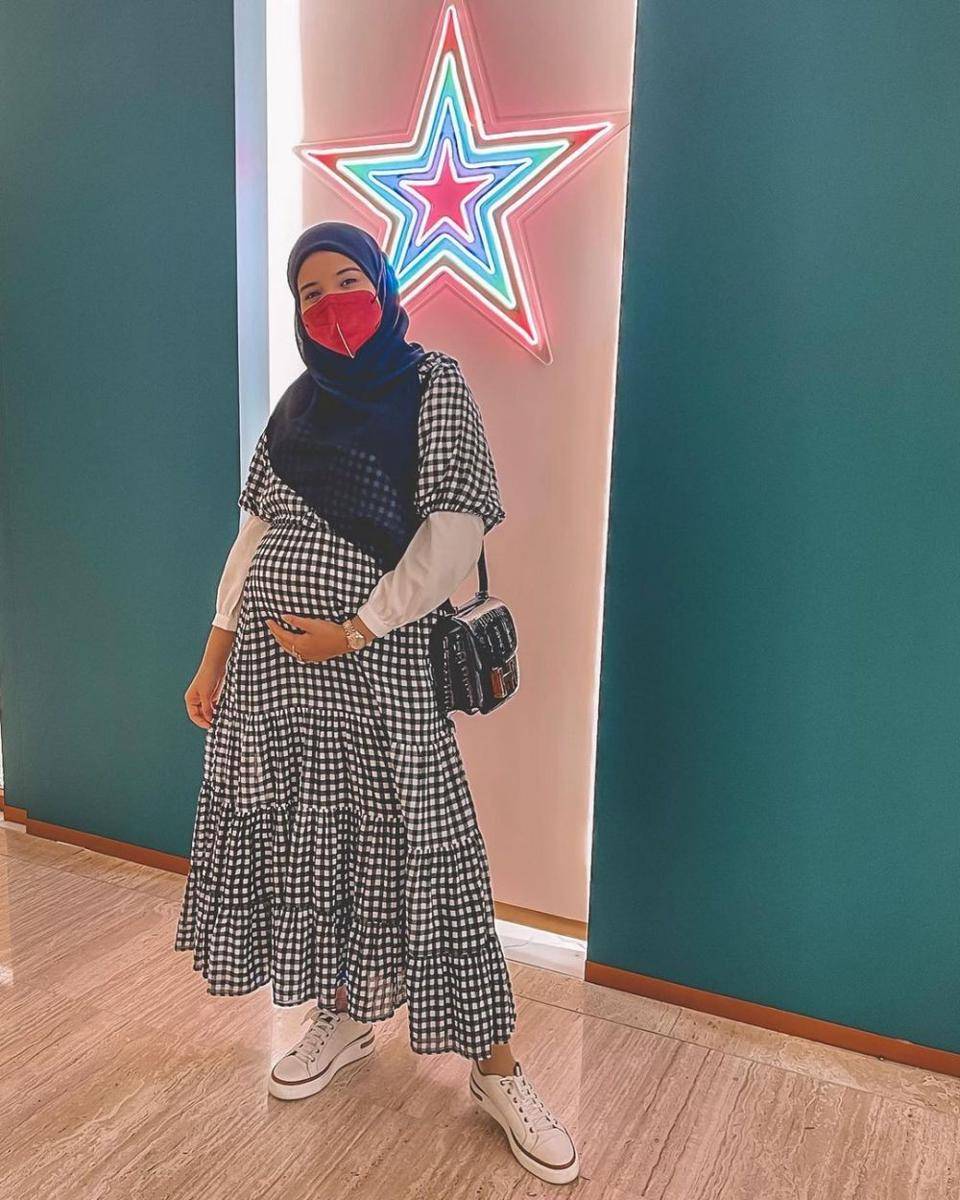 Mega Iskanti (instagram.com/megaiskanti)