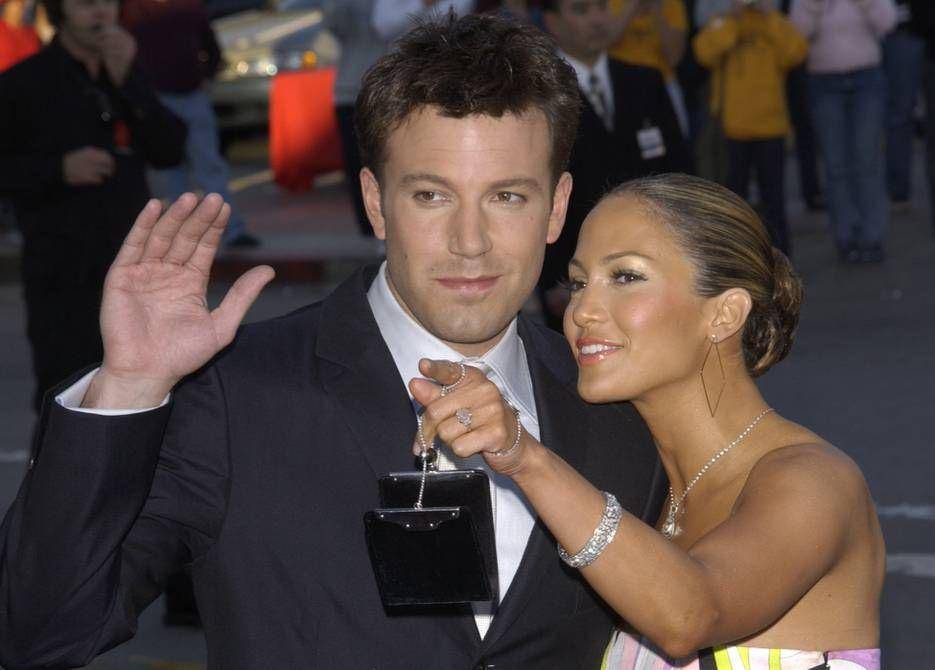 Ben Affleck dan Jennifer Lopez (eastafricanewspost.com)