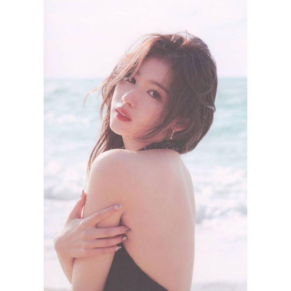 Sana TWICE (instagram.com/sana.twice.kr)