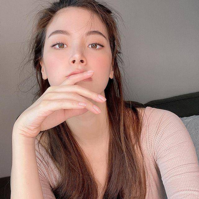 Baifern Pimchanok (instagram.com/baifernbah)