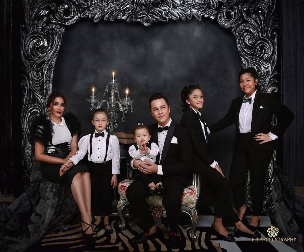 photoshoot keluarga Andhika Pratama (instagram.com/ussypratama)