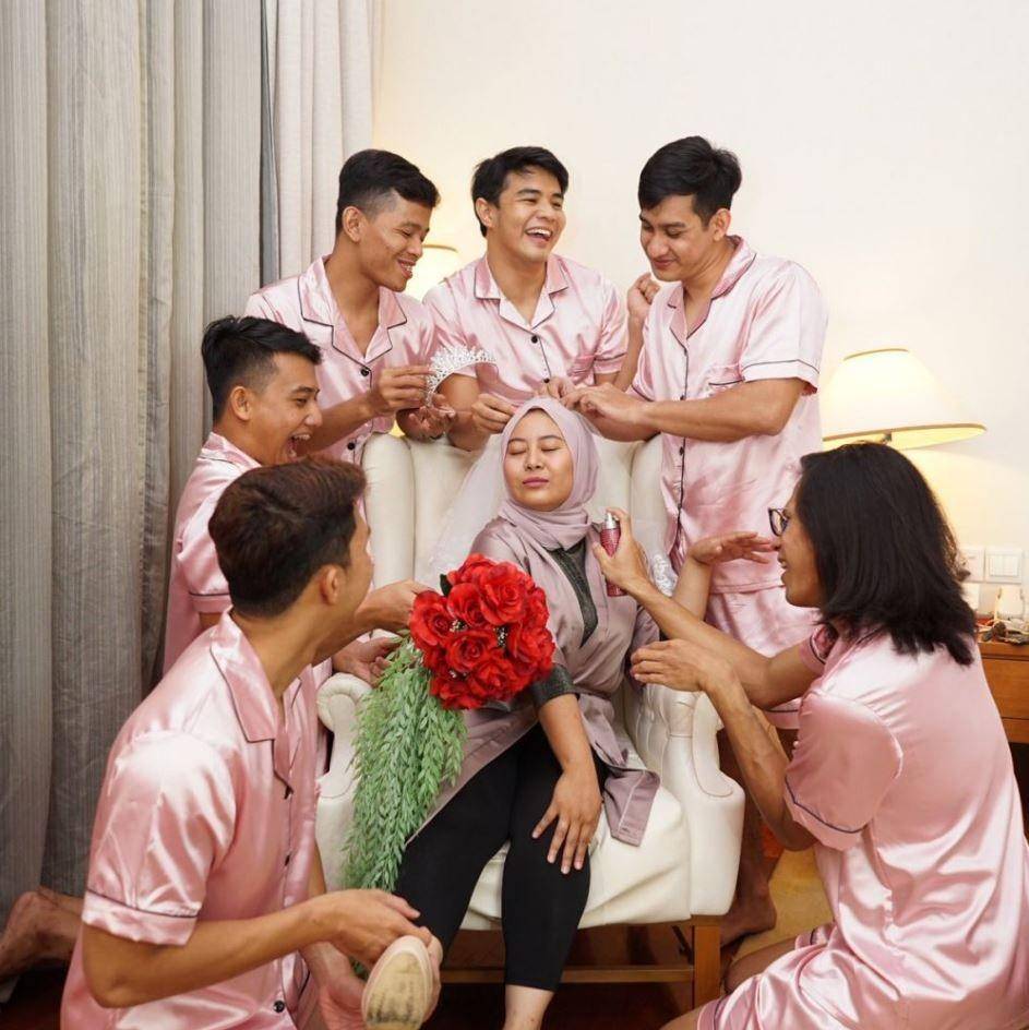 pemotretan pengantin dan bridesmaid (twitter.com/nasirpasir)