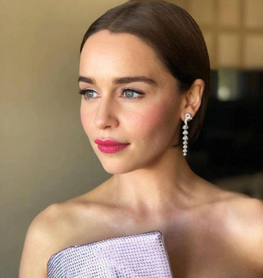 Emilia Clarke (instagram.com/emilia_clarke)