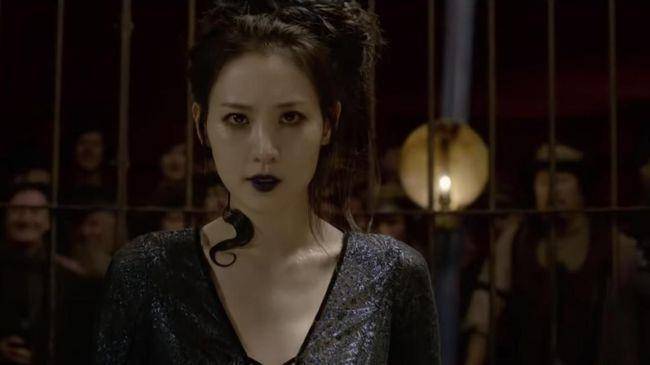 Claudia Kim dalam cuplikan film "Fantastic Beast" (cnnindonesia.com)