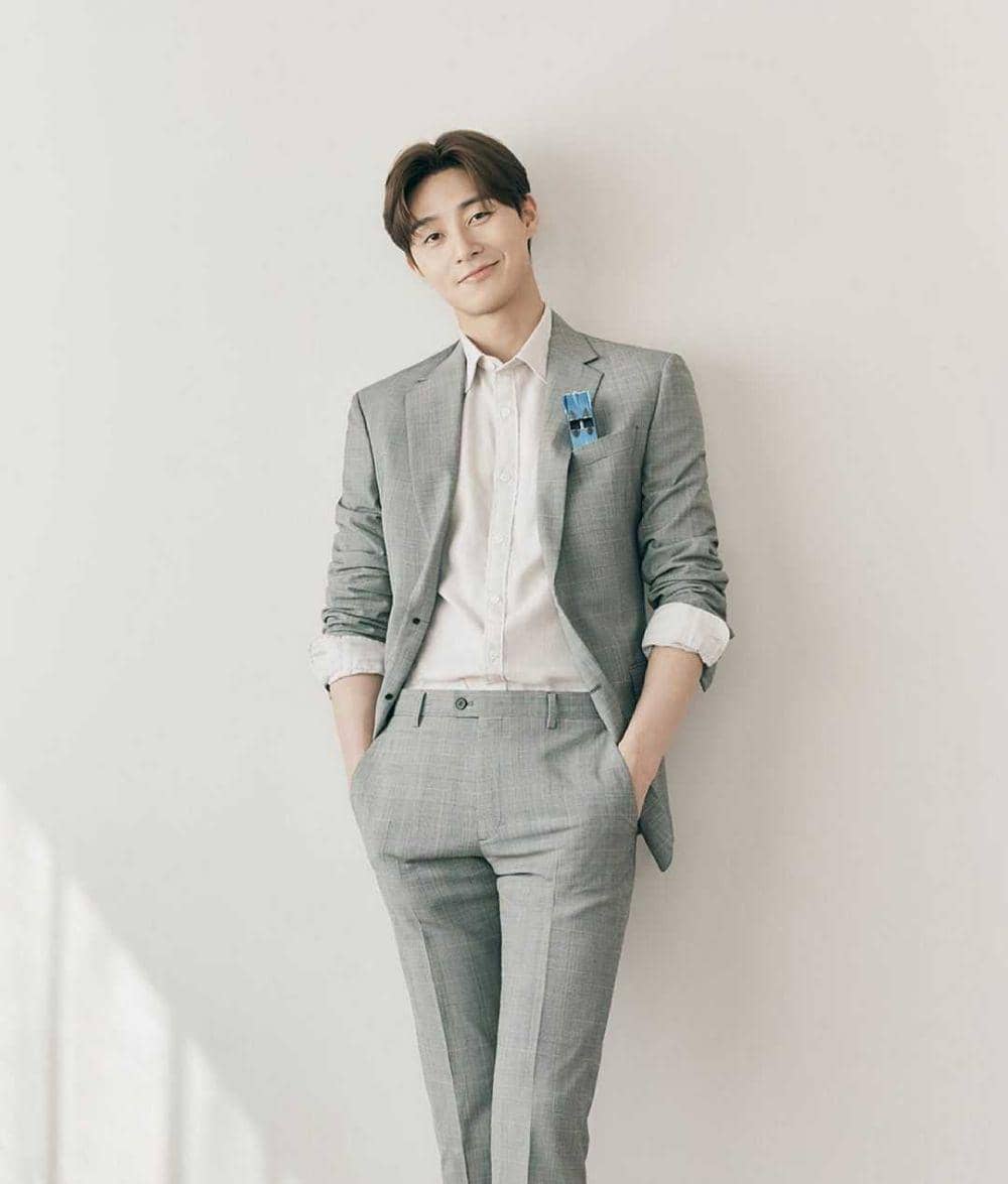 Park Seo Joon (instagram.com/ziozia_official)