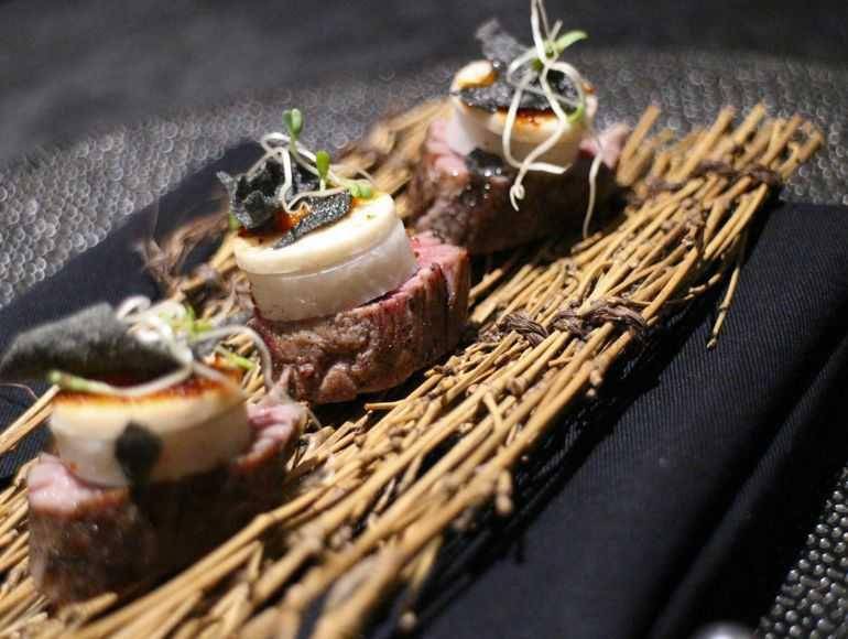 Namaaz Dining (pergikuliner.com/Mitha Komala)