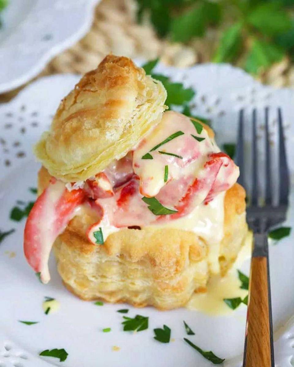 lobster newburg (instagram/thesuburbansoapbox)
