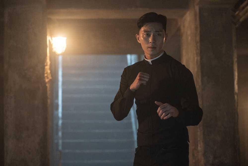 Park Seo Joon di film The Divine Fury (koreanfilm.or.kr)