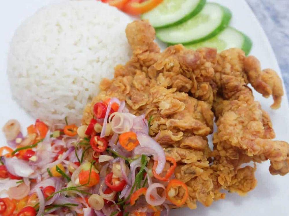Resep Ayam Gepuk Sambal Matah, Perpaduan Pedas dan Gurihnya Mantap