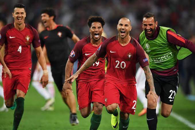 Portugal mengalahkan Polandia di Piala Eropa 2016 (metro.co.uk)