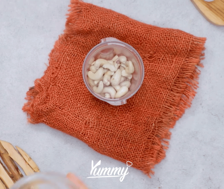 Kacang mete (yummy.co.id)