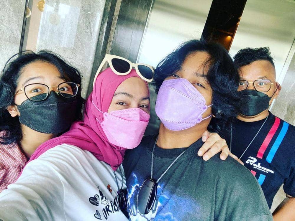 Keluarga Uya Kuya (instagram.com/astridkuya)