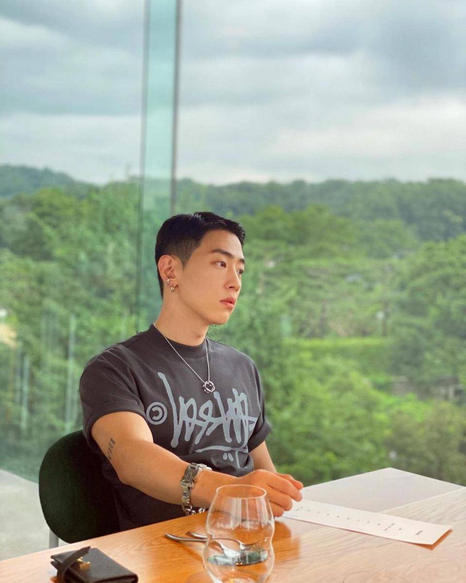 GRAY (instagram.com/callmegray)