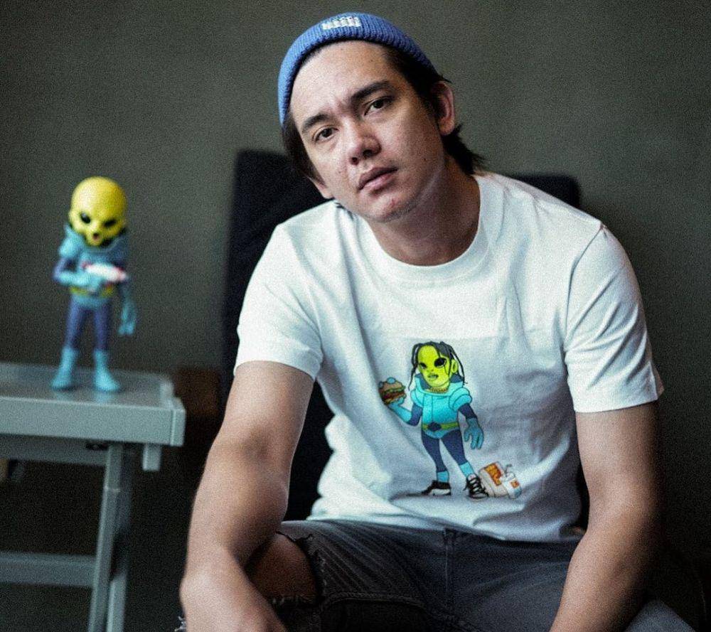 Adipati Dolken (instagram.com/adipati/)
