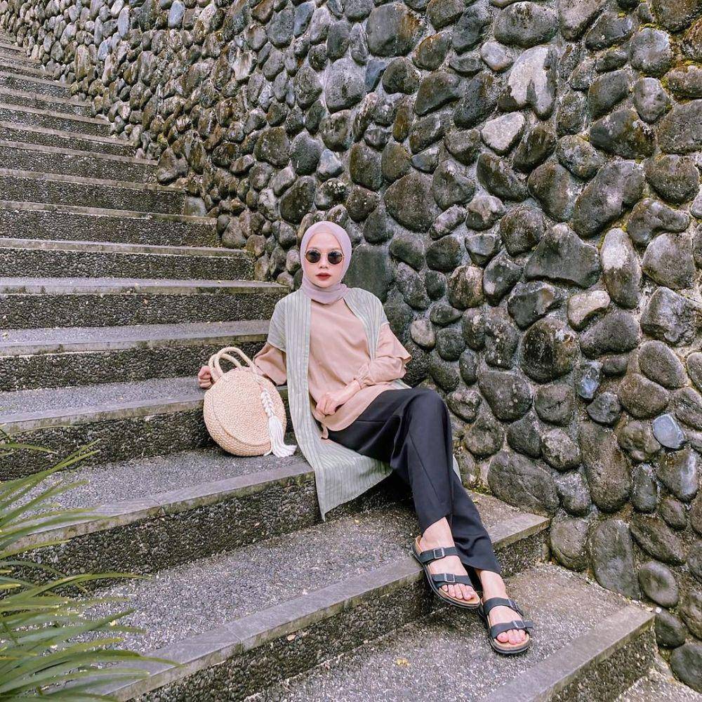 Outfit kasual ala Elsya Andria (instagram.com/elsyandria)