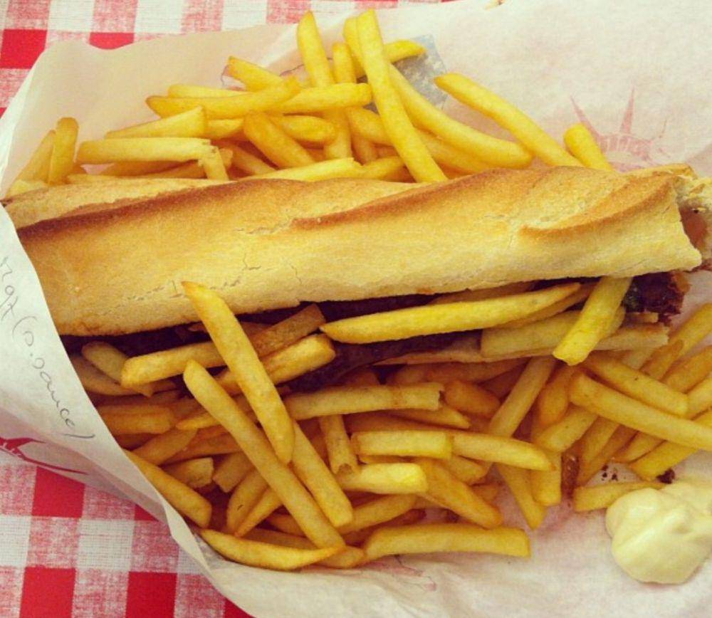 merguez frites (instagram.com/dghennie)